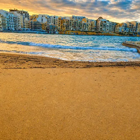 דירה Qbajjar Heights Minutes Away From The Sea *